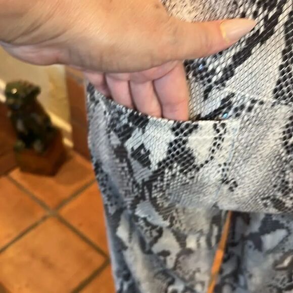 MSGM Python Print High Waisted Straight Leg Pants, size 4! - Picture 8 of 13